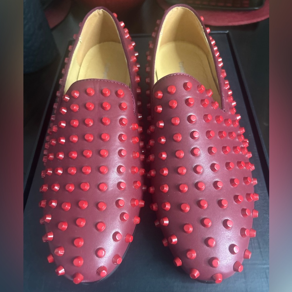 New….Men’s Elegant loafers. Perfect for that special occasion.